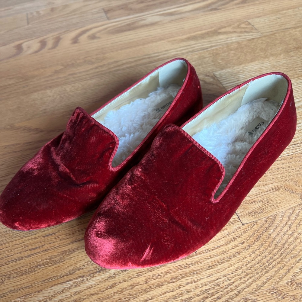 Red Velvet Birdies with faux fur lining